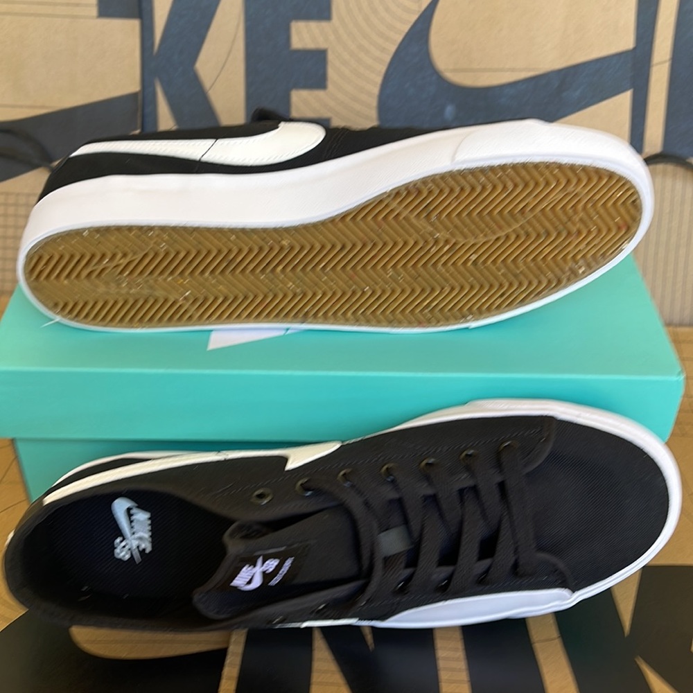 Nike SB Blazer Court Black/White-Black Men’s sneakers - Picture 6 of 16
